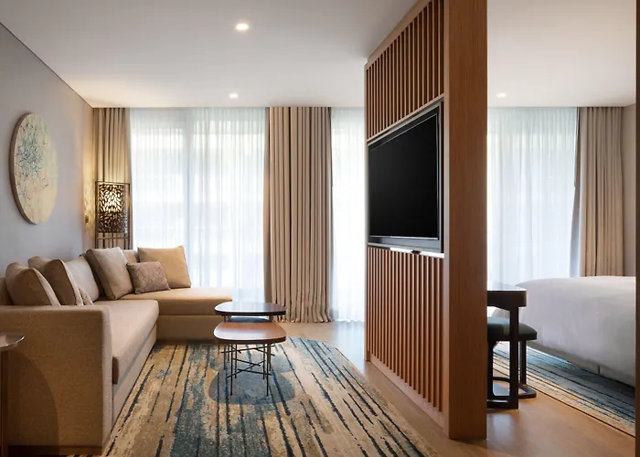 The Westin Nisantasi מלון 5*